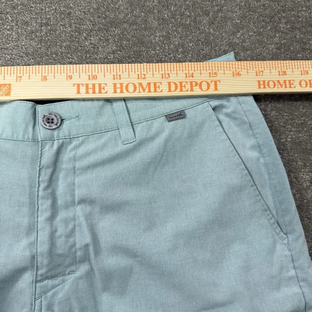 TravisMathew Mens 32 Performance Golf Shorts Light Blue Stretch Casual Comfort